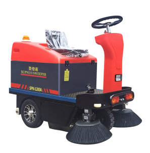 云南龙马清扫车_0