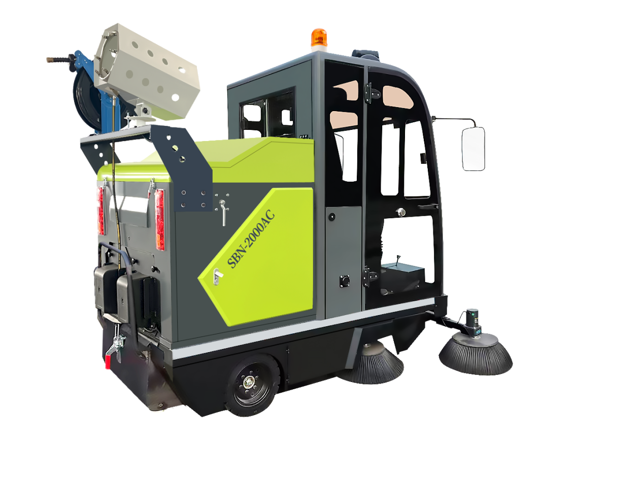 云南龙推清扫车_0